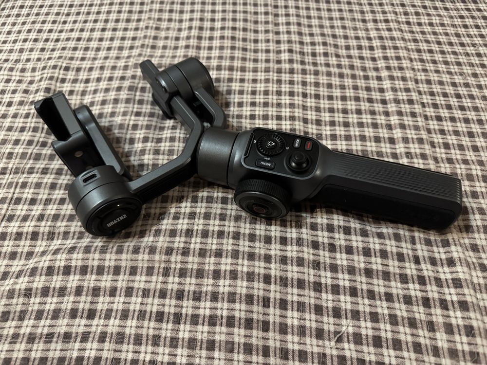 Стабилизатор Zhiyun Smooth 5