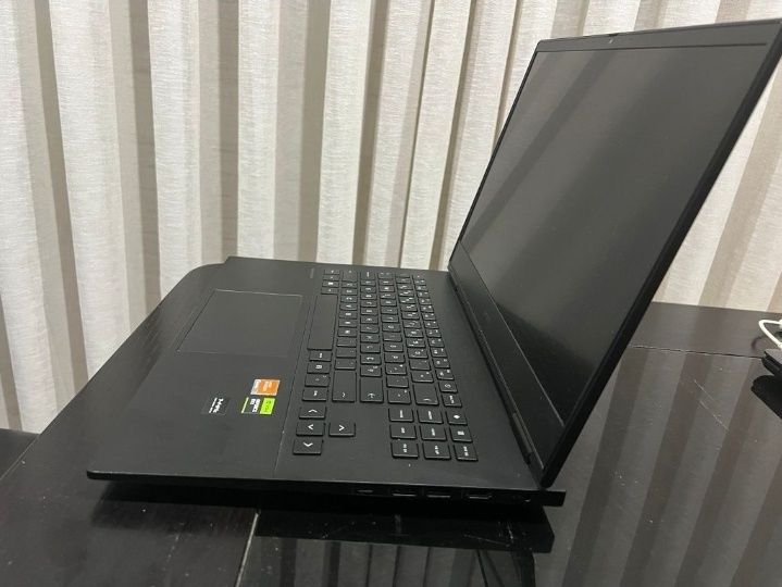 Laptop Gaming HP OMEN15