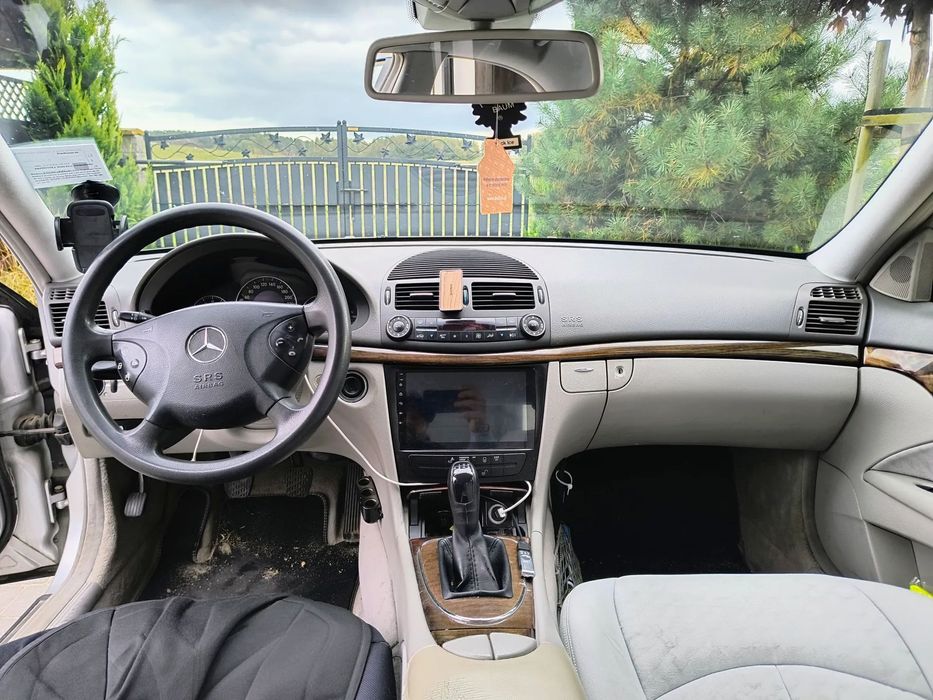 Mercedes-Benz Klasa E Sprzedam MERCEDES W211