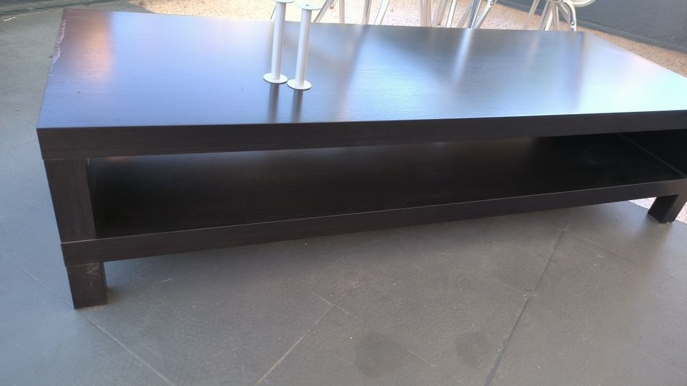 Móvel preto 150x50x30 basicamente novo