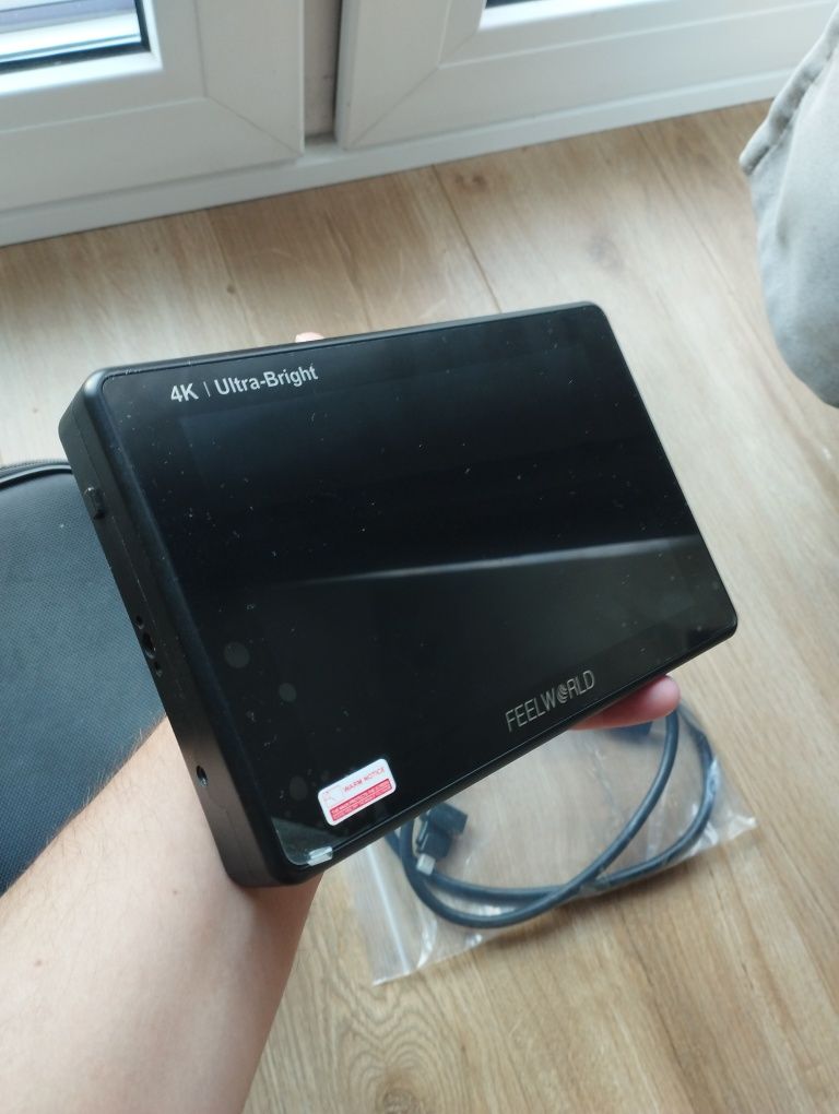 Idealny Feelworld Monitor Podglądowy Ultra Bright  LUT7 7" 3D LUT