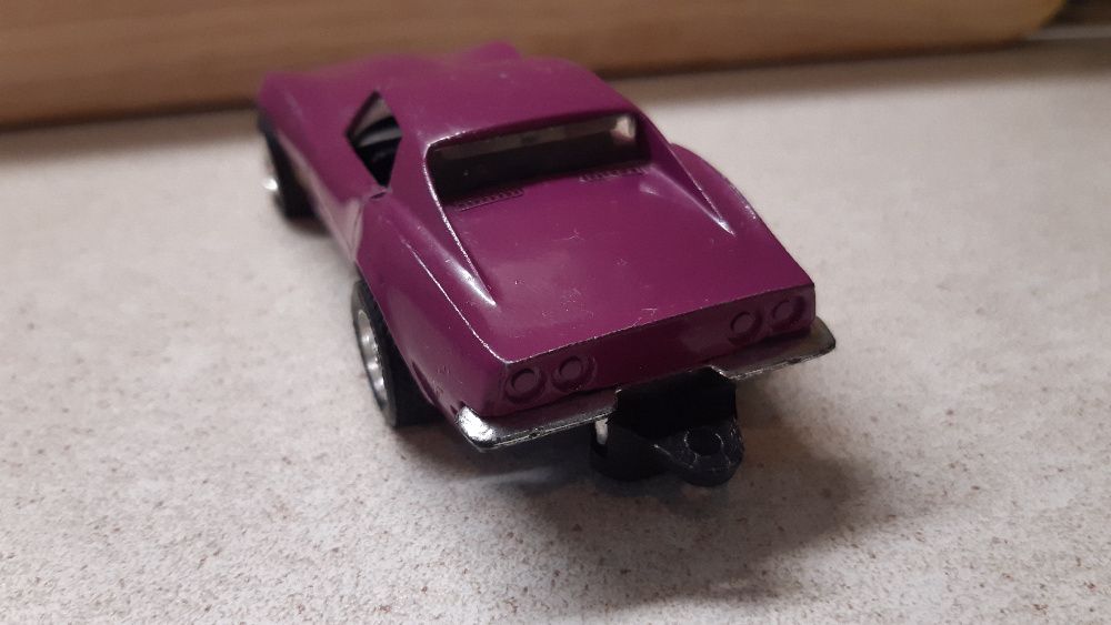 Коллекционная Машинка 68' Corvette железная, масштаб 1:34. Винтаж