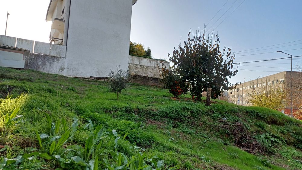 Terreno urbano 323 m2