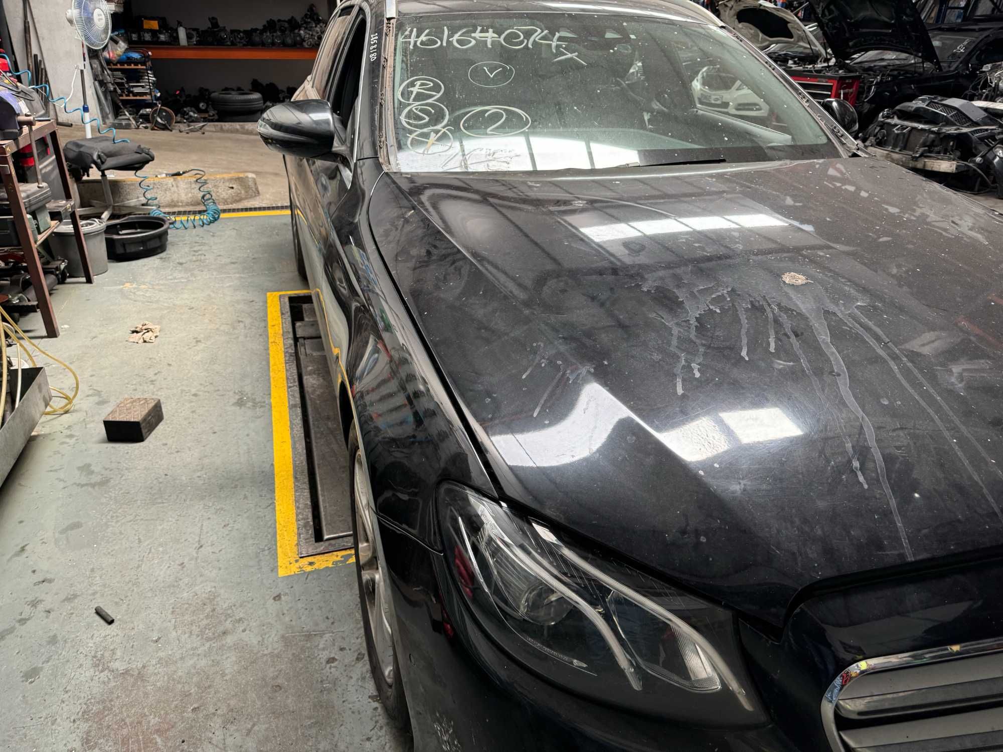 Mercedes E220 de 2016 W213 com cx. de 9 v para Peças