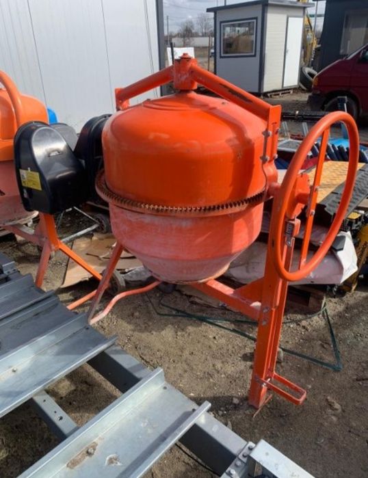 Stemple budowlane metalowe podpory pod strop wynajem wypożyczalnia