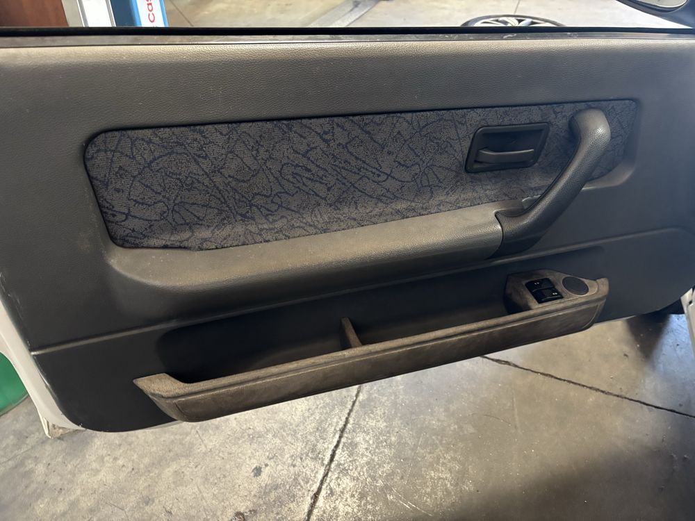 Peças Clio 1.9D