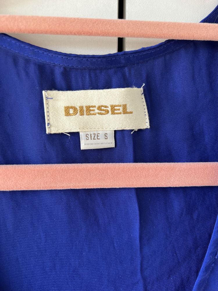 Vestiso azul da Diesel