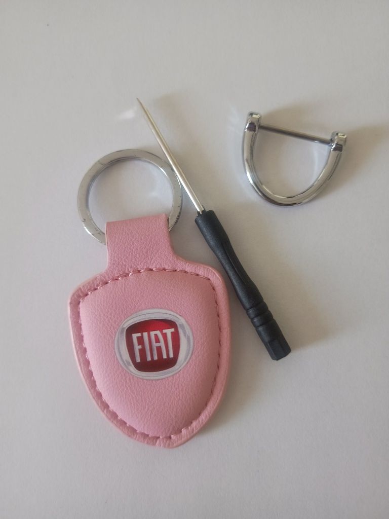 Fiat brelok breloczek różowy