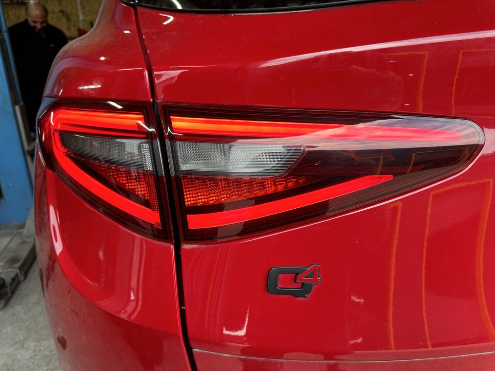 Задні фонарі (фари) комплект Alfa Romeo Stelvio Ti