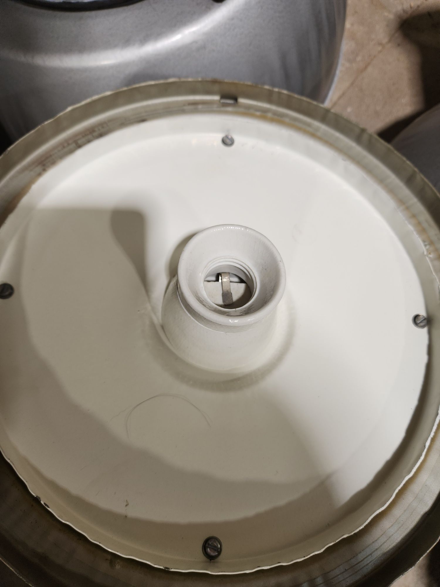 Lampa klosz PRL loft warsztatowa