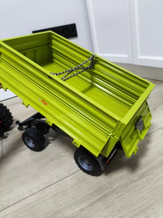 Traktor ciągnik z przyczepą bruder plus gratis