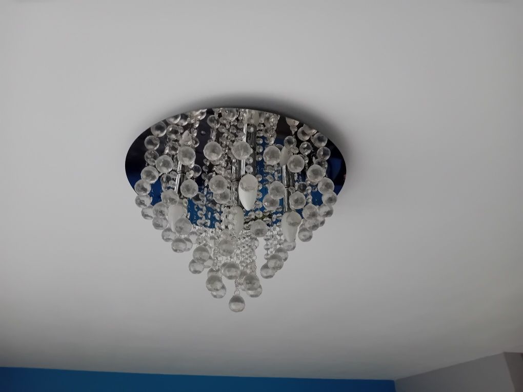 Zyrandol z kryształkami styl glamour