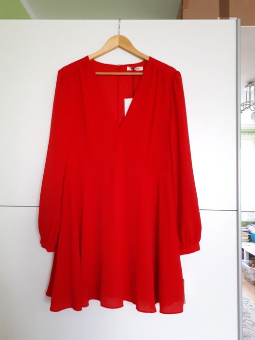 Czerwona sukienka XL