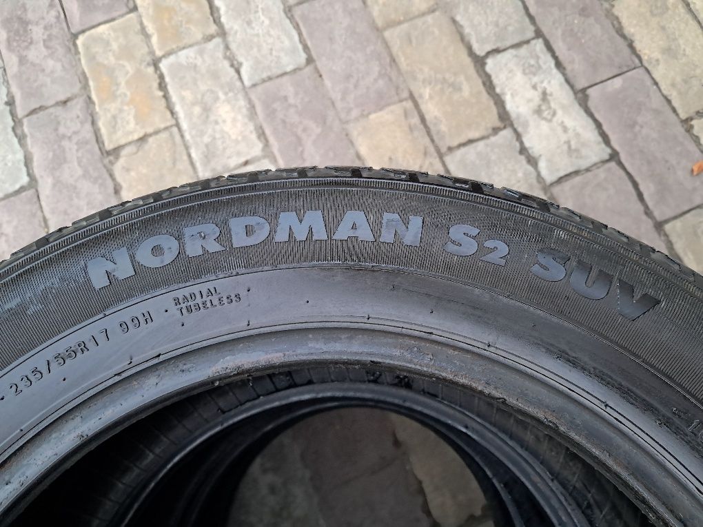 Шини літні Nokian r17 235/55