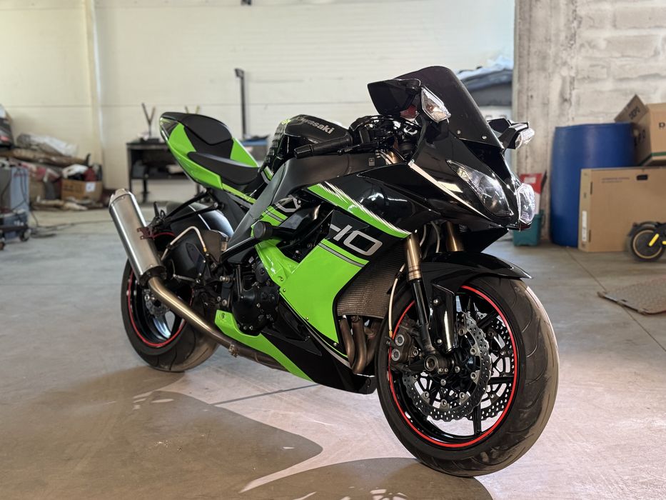 Kawasaki ninja zx10r 2008 обмін