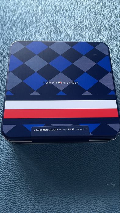 Nowy gift box od Tommy Hilfiger rozm.43-46 - 100% oryginał