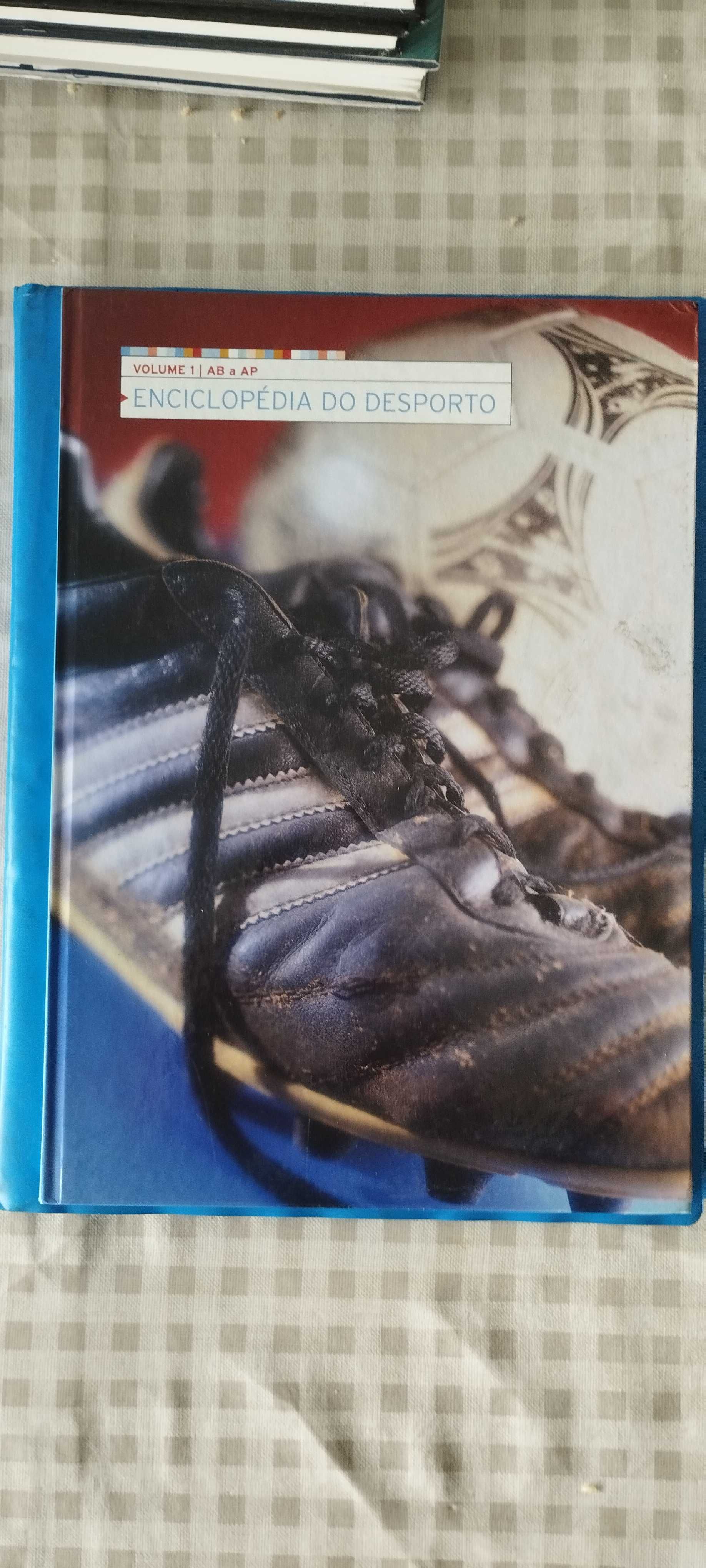 Livros de desporto ( pack 4 ) 25 €