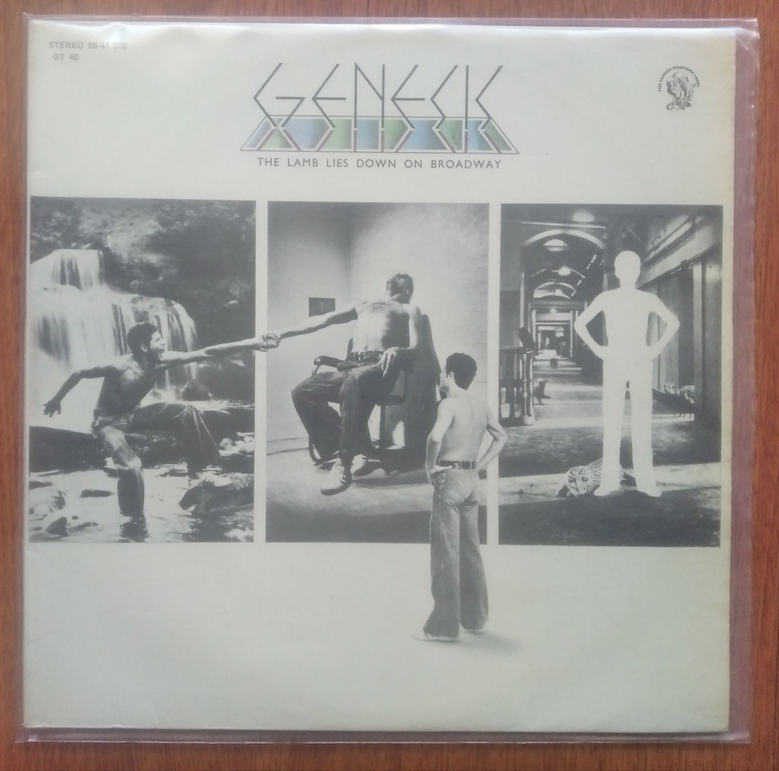 Genesis disco de vinil "The Lamb Lies Down On Broadway".