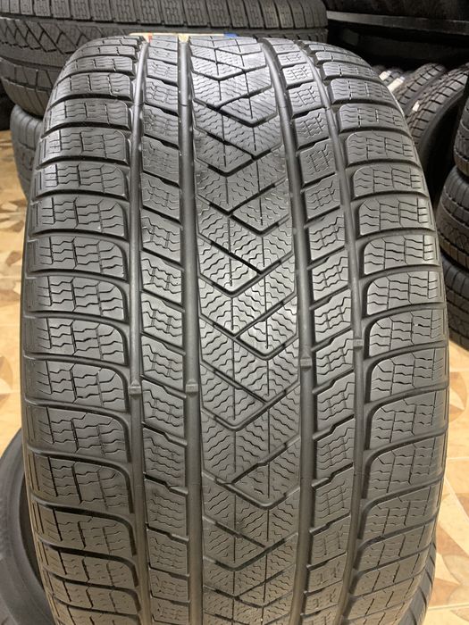 305/35/21 109W Pirelli SOTTOZERO 3