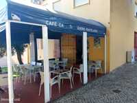 INVESTIDOR -  Trespasse de Pastelaria e cafetaria em pleno funcionamen