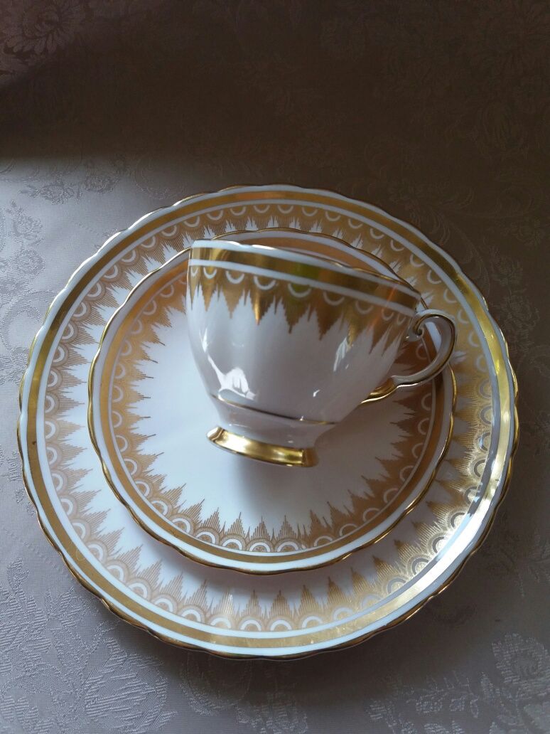 Zestaw śniadaniowy porcelana angielska Tuscan