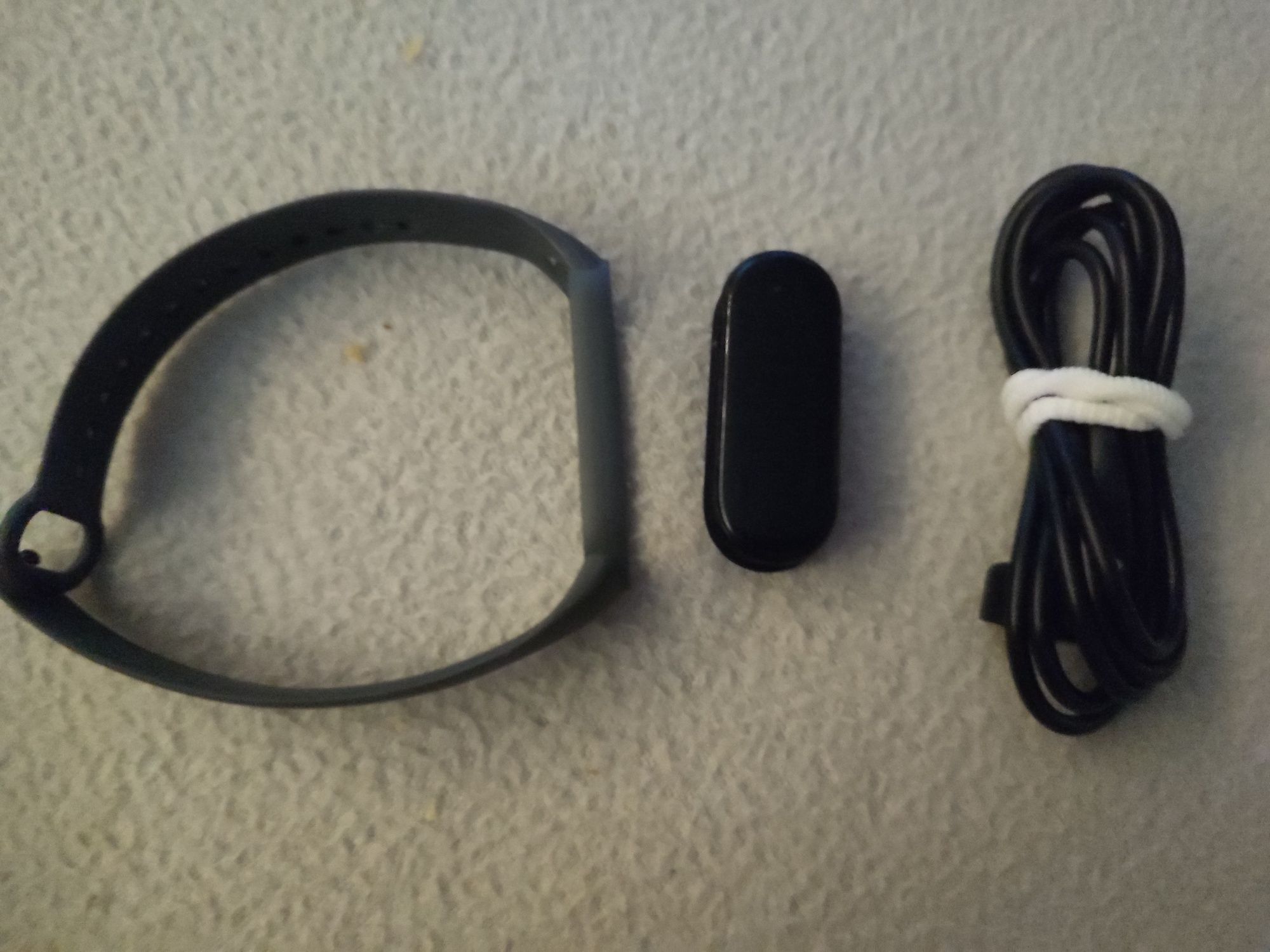 Sprzedam opaske xiaomi mi band 6