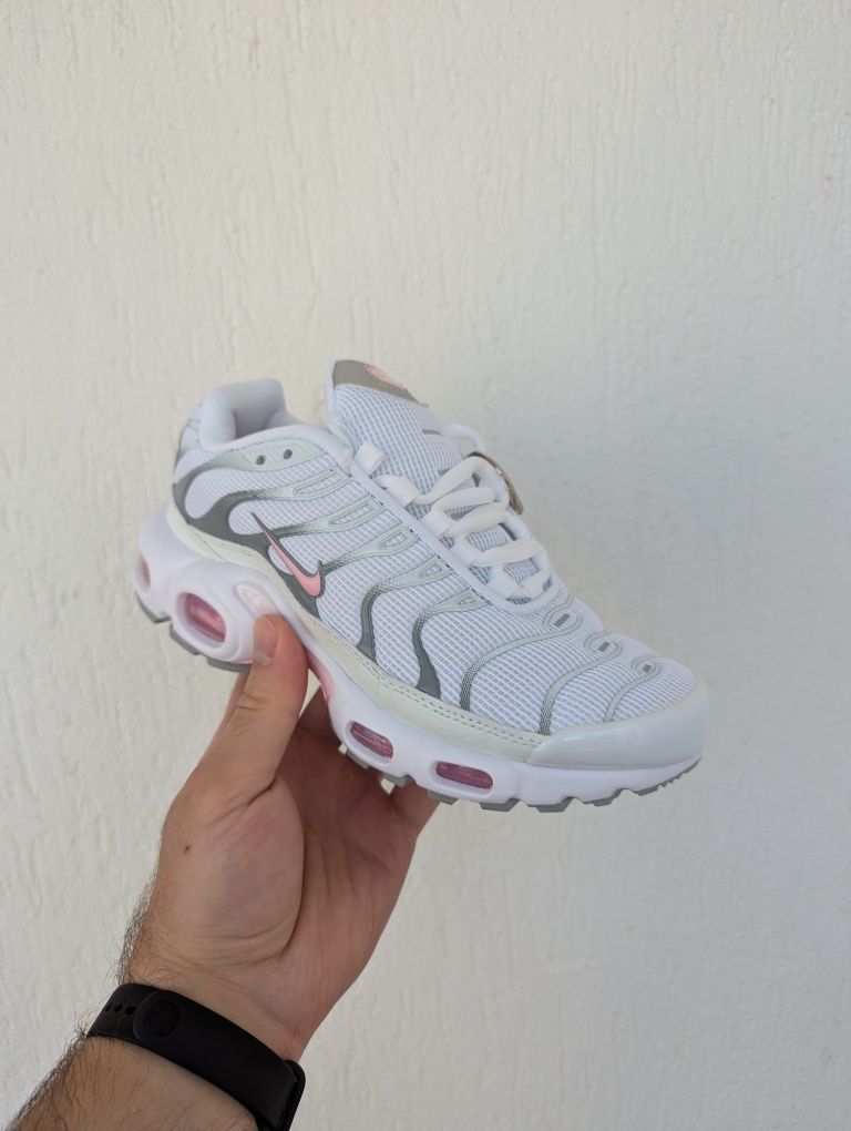 Nike Air Max TN plus pink