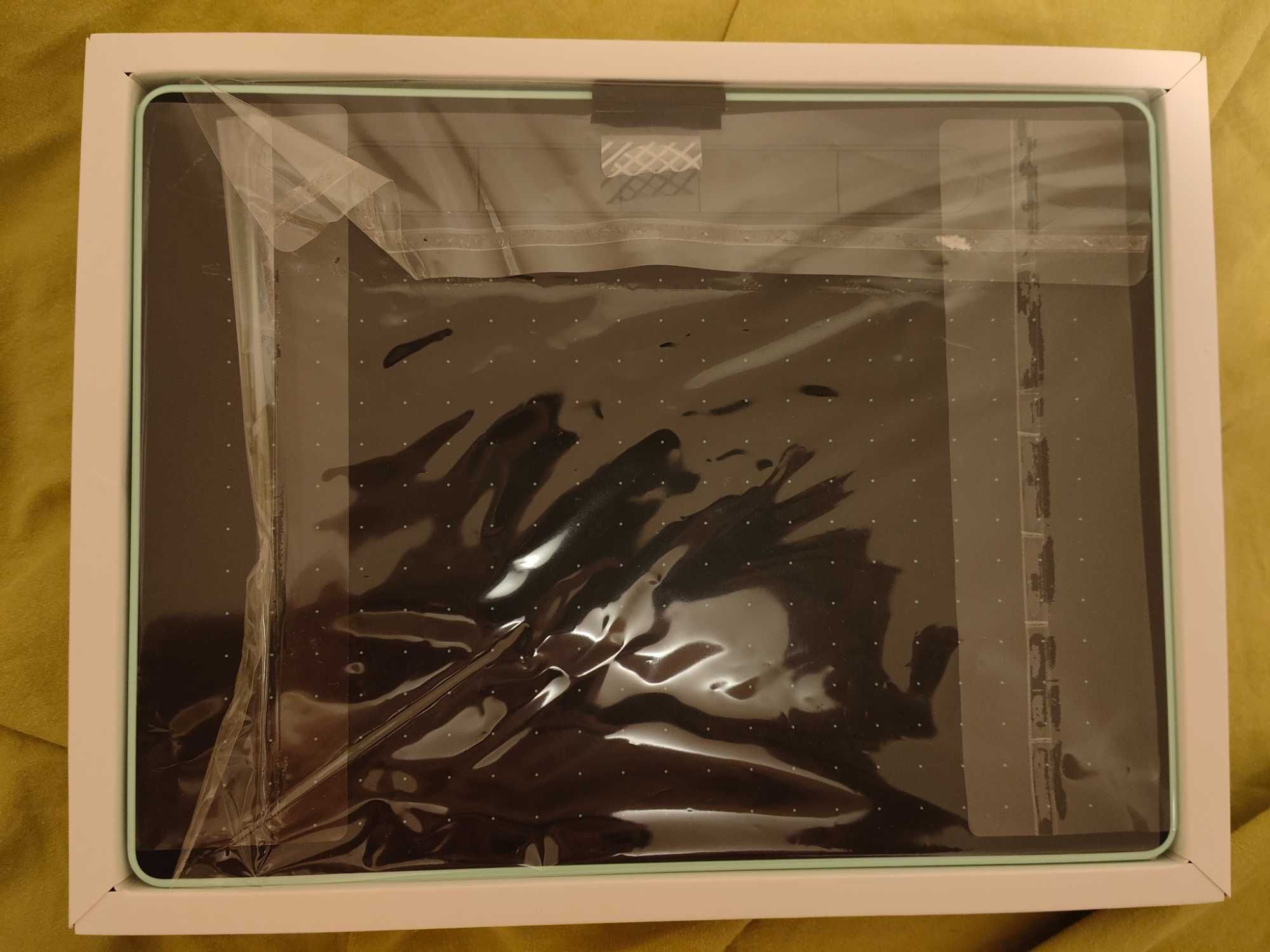 Wacom Intuos M com Bluetooth CTL-6100WL