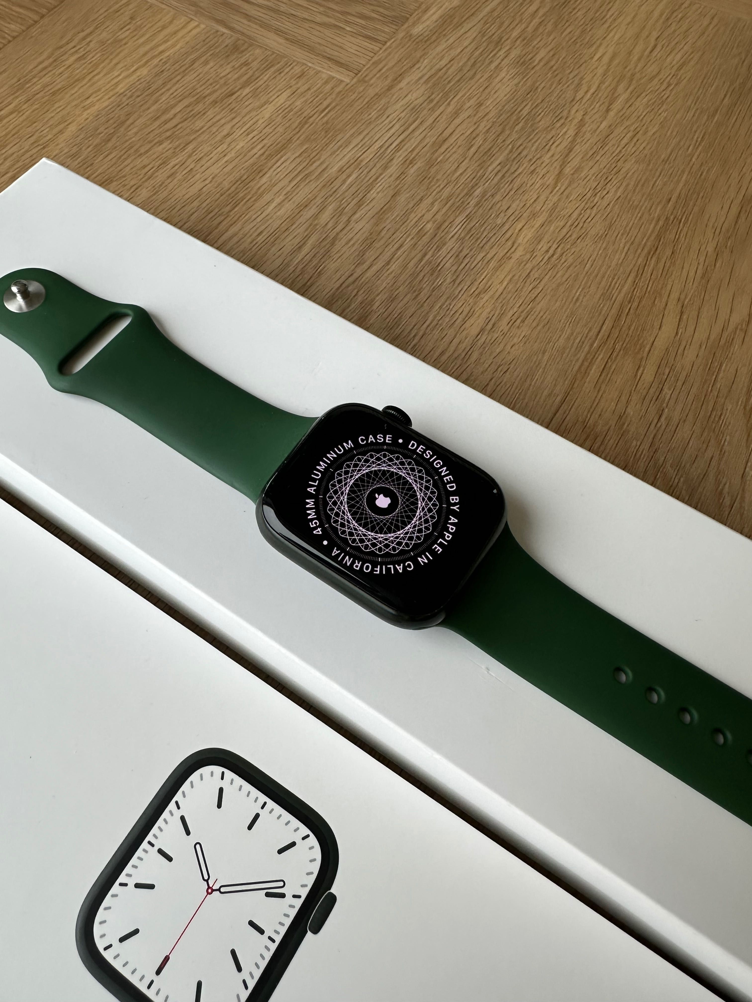 Idealny Apple Watch serii 7 45 mm GREEN GPS. Dowód zakupu!