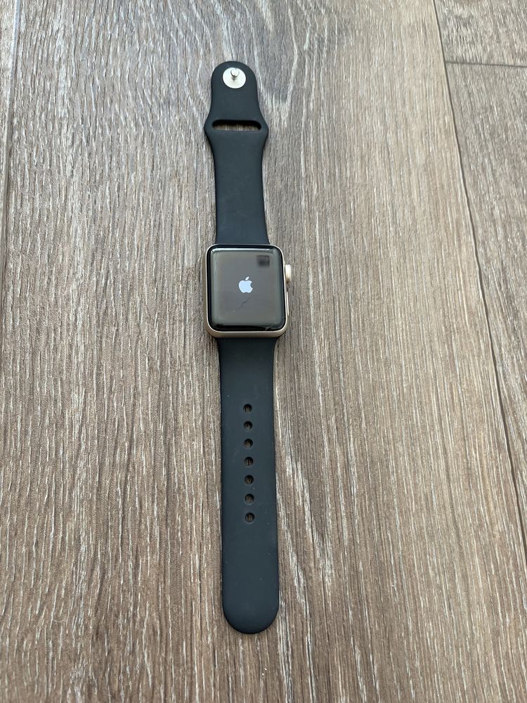 Apple Watch Series 2 38mm gold