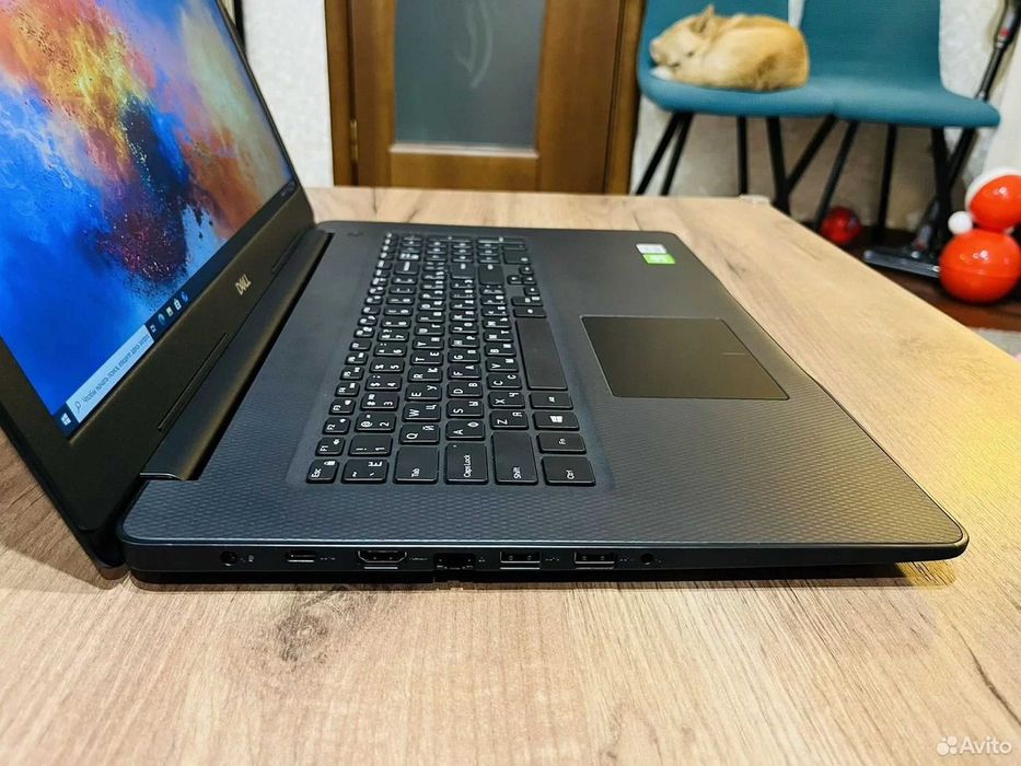 Dell Octacore 17.3" i7/8GB/1TB_Nvme como novo