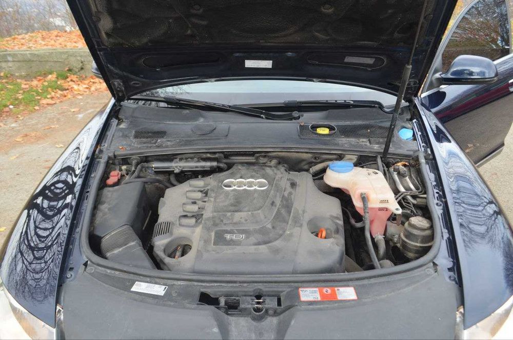 Audi A6C6(FL) 2010 rest 2.0tdi avant automatic , синій  ,  автомат