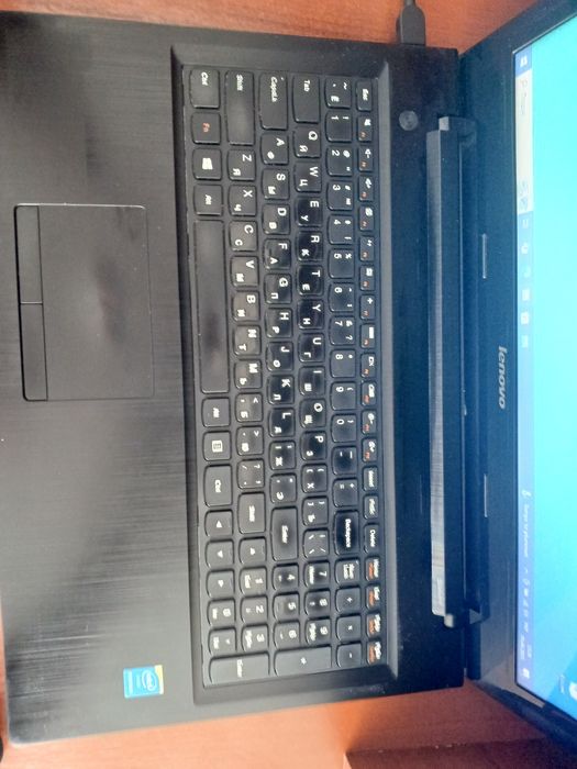 Ноутбук Lenovo g50-30