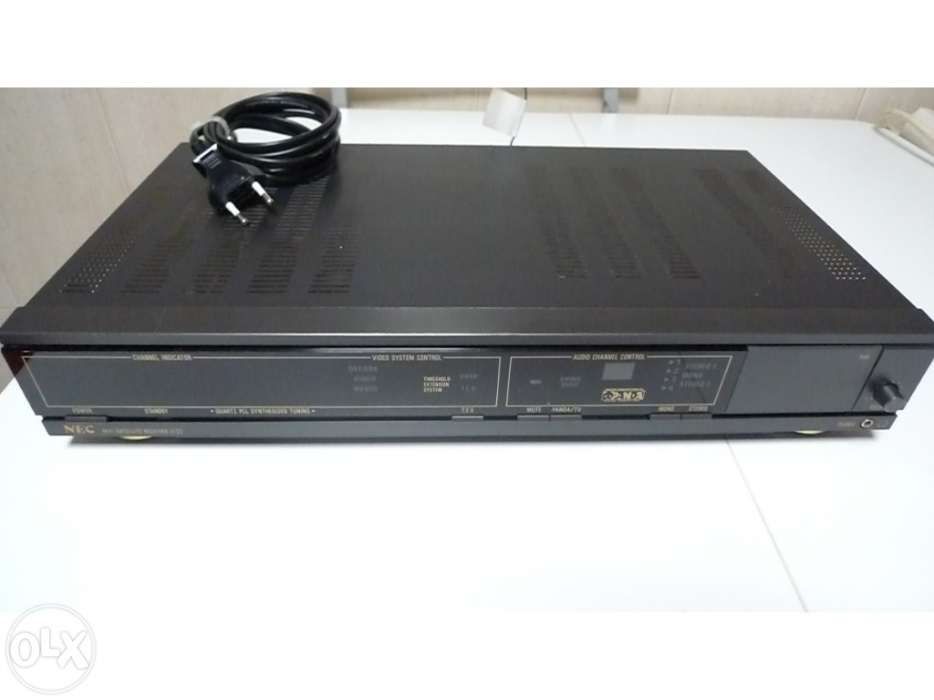 Digital Satellite receiver Nec 3122