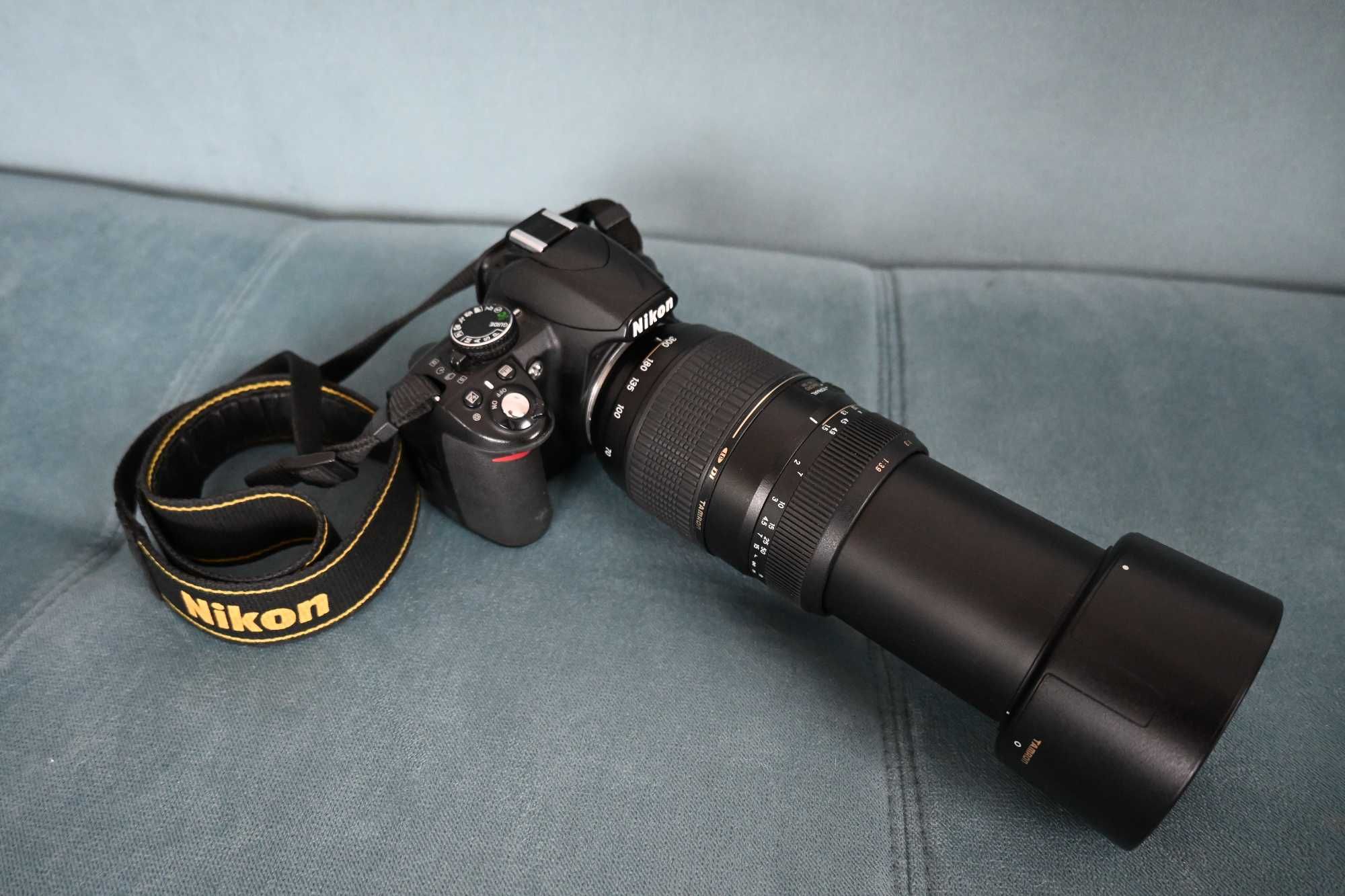 Aparat Nikon D3100 + AF-S Nikkor 18-55 mm VR + Tamron AF70-300 mm