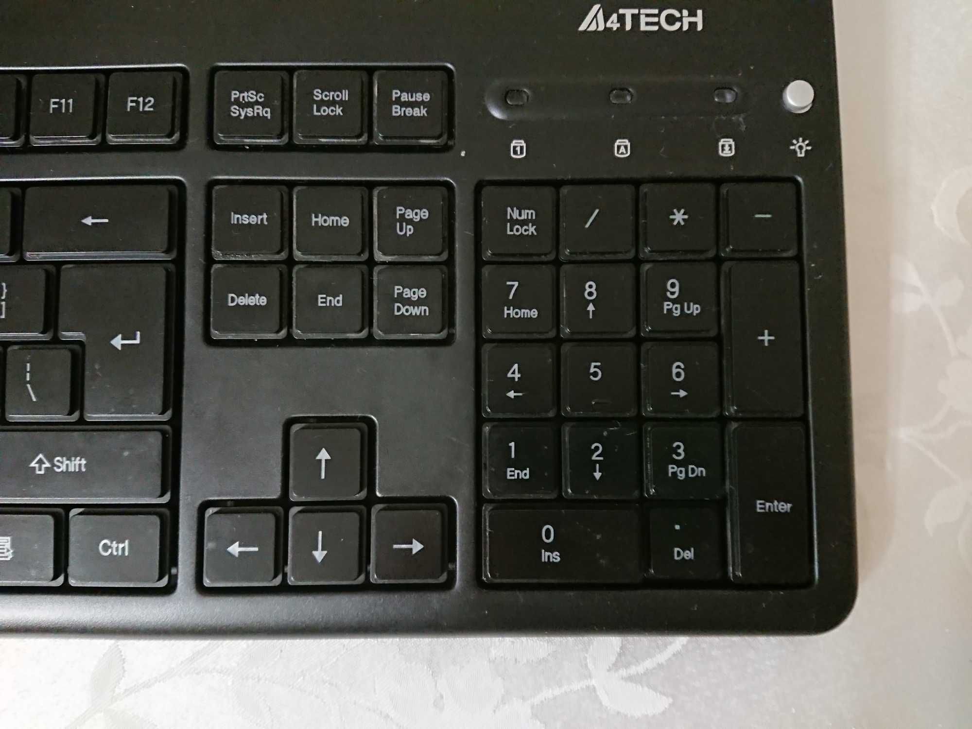 Klawiatura przewodowa podświetlana 4tech