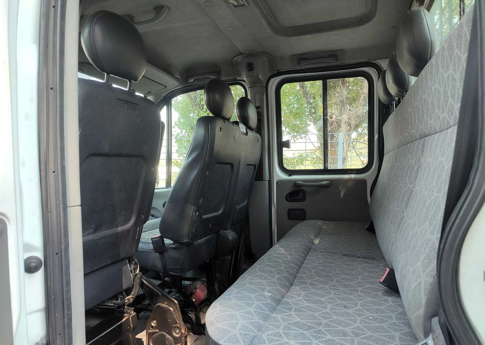 Renault Master Ligeiro de Mercadorias 7Lugares + Caixa carga 3,20m