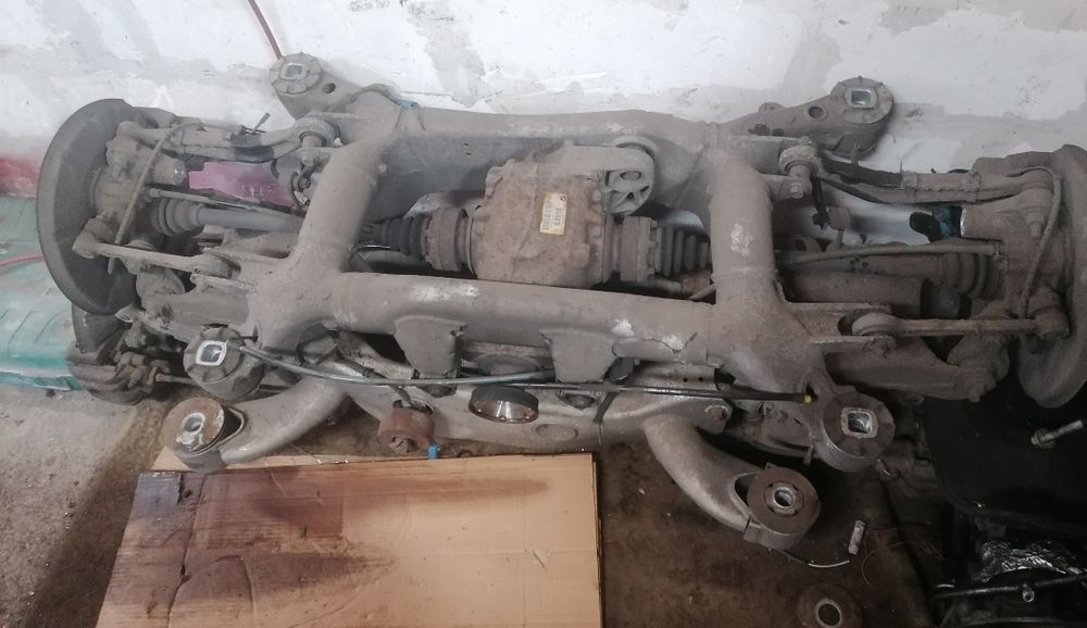BMW e60 520d dyfer półosie wahacze ława zaciski