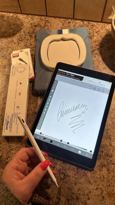 Tablet iPad Apple Retina + NOWY RYSIK + nowe etui - wielki zestaw