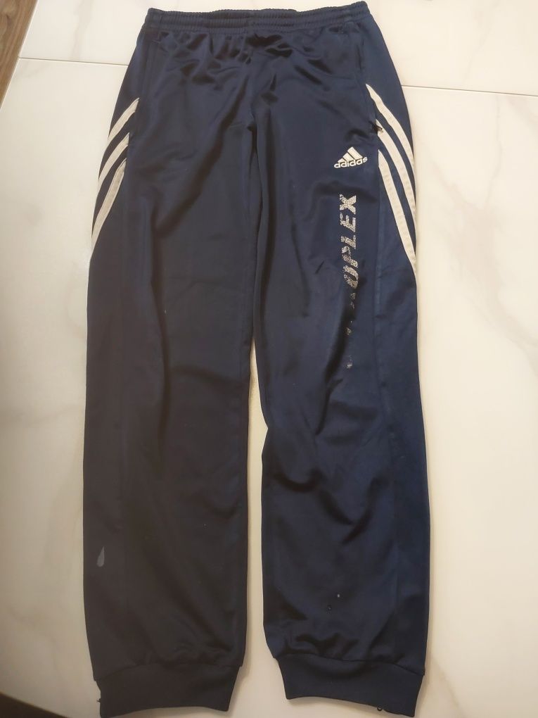 Dres chłopięcy rozm 152 cm, adidas