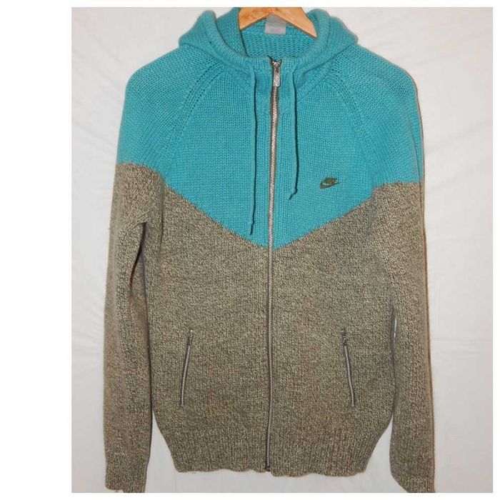 Редкое худи из шерсти в cтиле колор-блок от NIKE