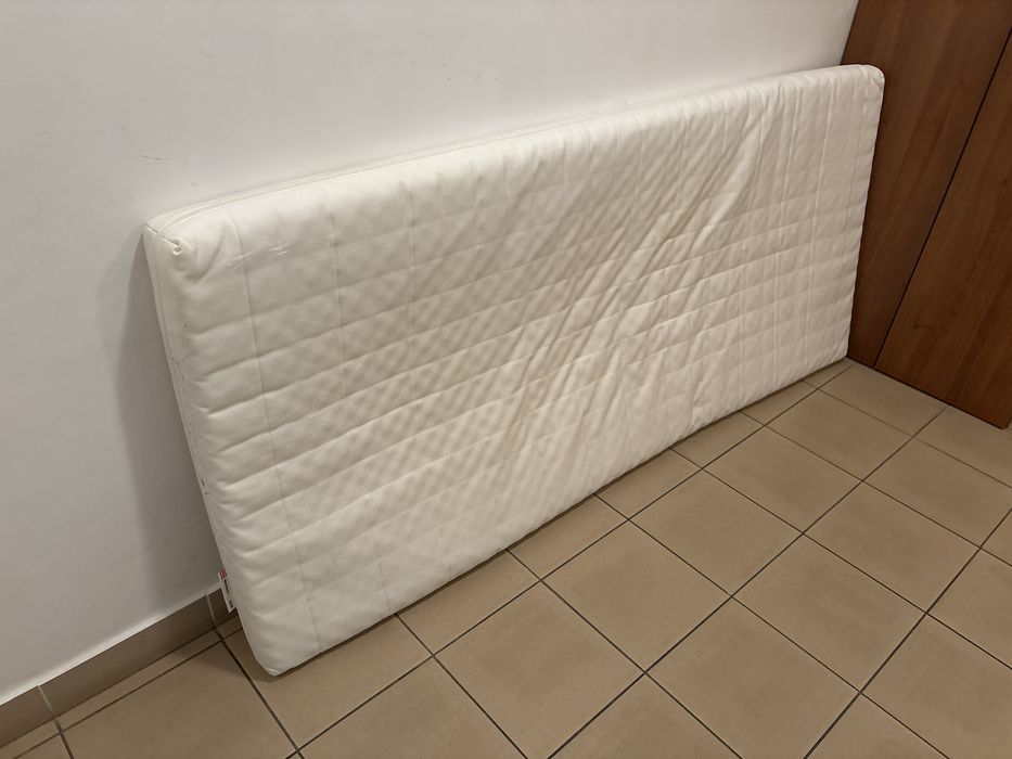 Materac piankowy 90/200 cm