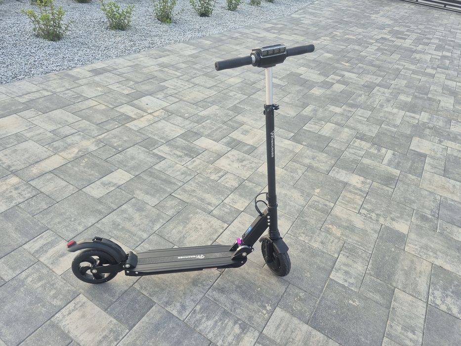 Hulajnoga Elektryczna EVERCROSS E1