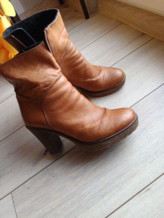 Kozaczki skórzane 39