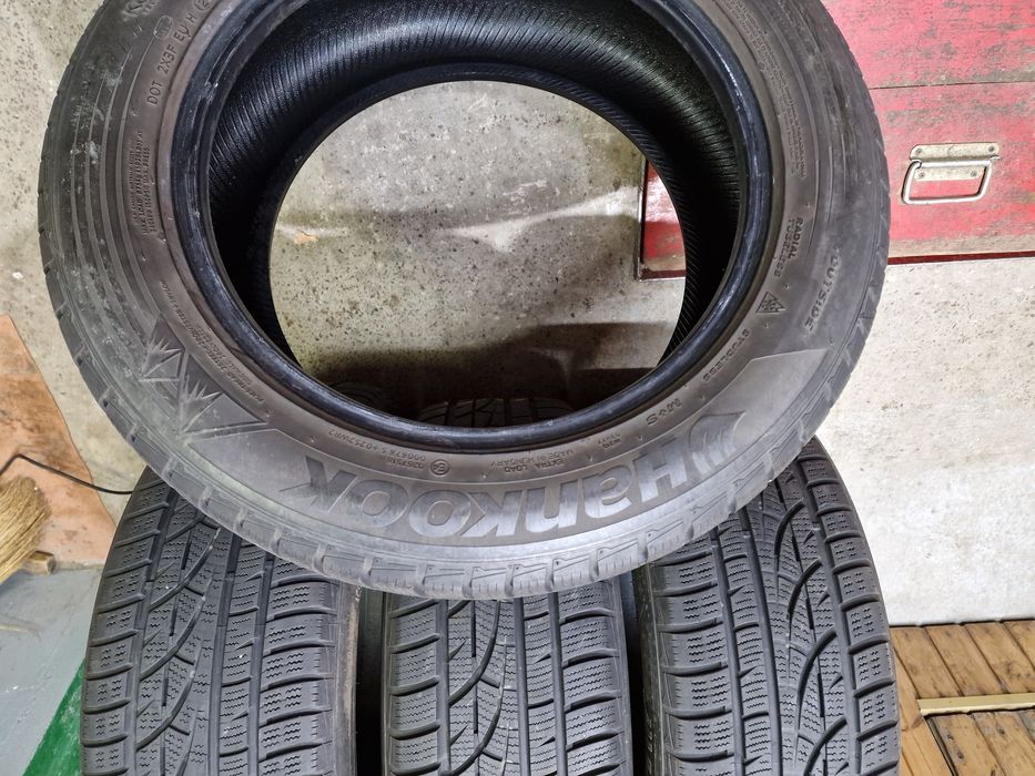 Продам Шини (зима) Деталі в описі оголошення