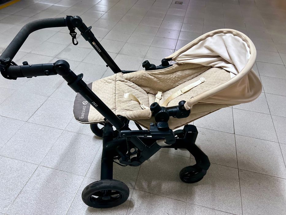 Trio Concord edição Bordada - carrinho, alcofa e ovo