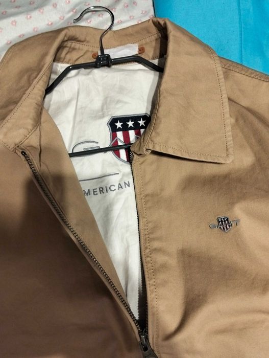 Casaco Gant Castanho