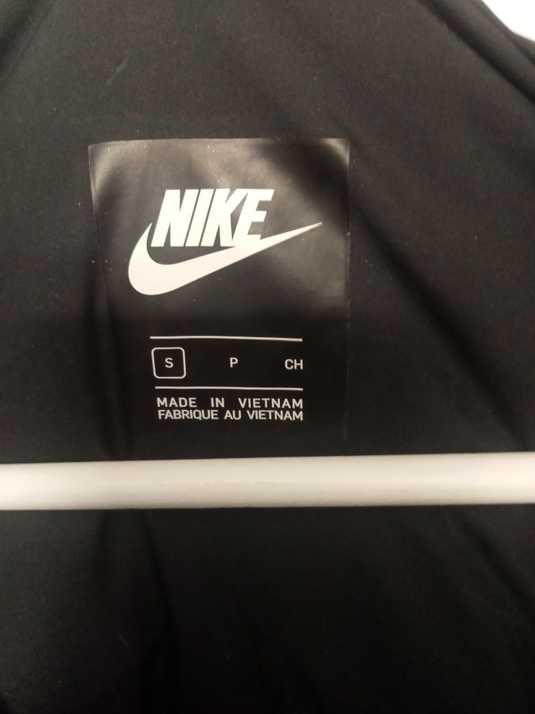Верхняя одежда Nike