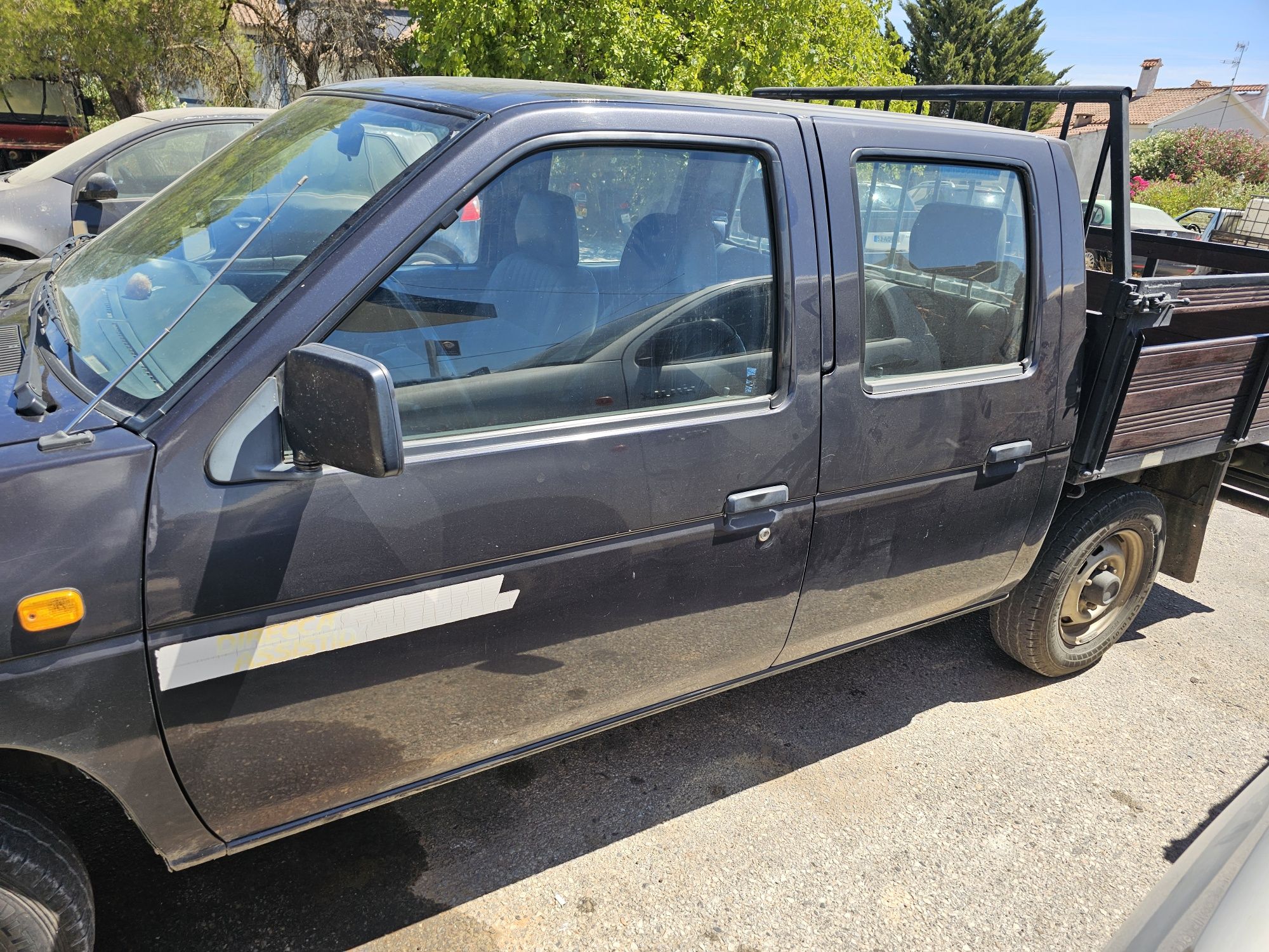 Venda Nissan pick up