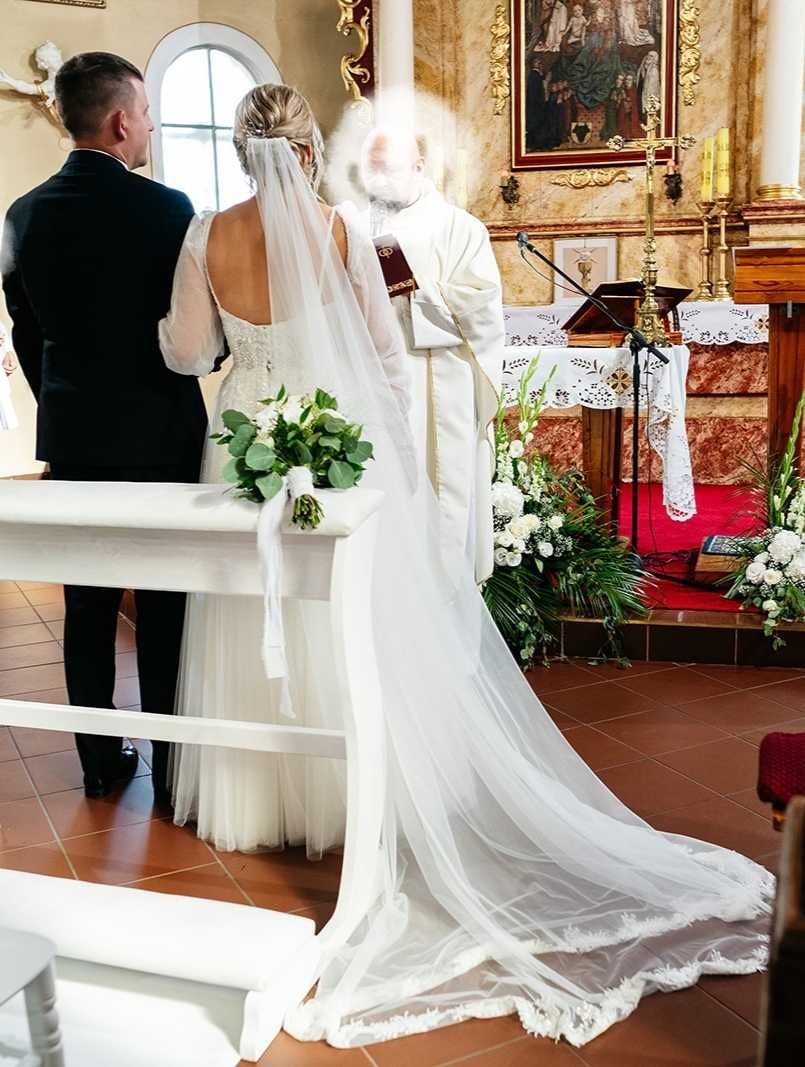 Suknia ślubna w kol. Ivory-koronka-tiul/długi welon/dokładane rękawy